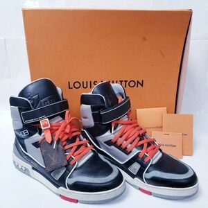 Louis Vuitton Men's Black and Gray High-Top Sneakers